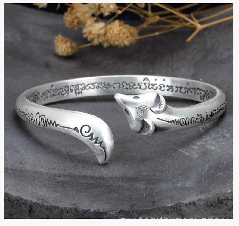 Hand plated fox 2024 bracelet