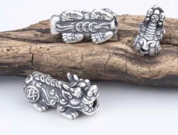 925 silver pixiu charm details