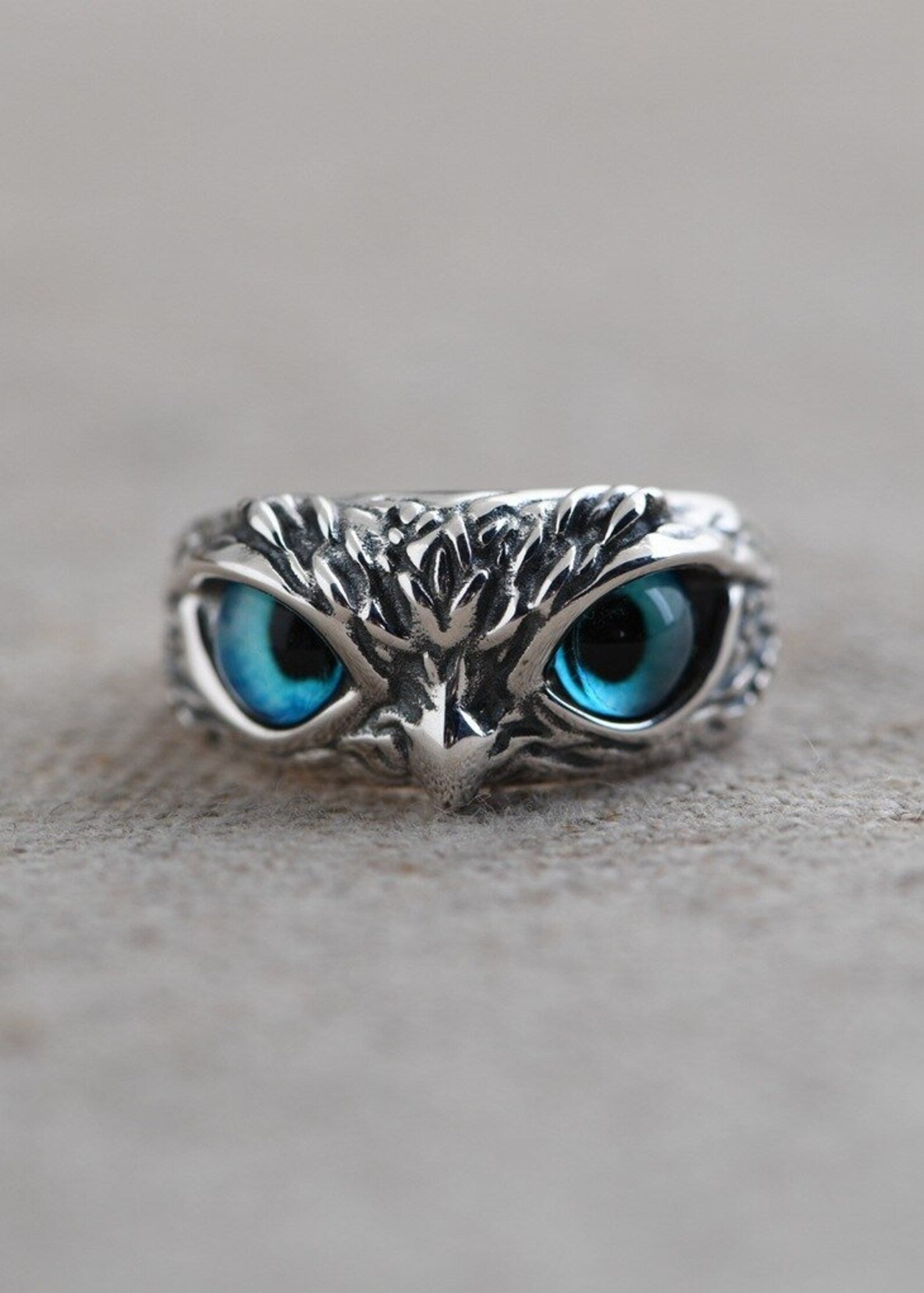 Adjustable owl ring