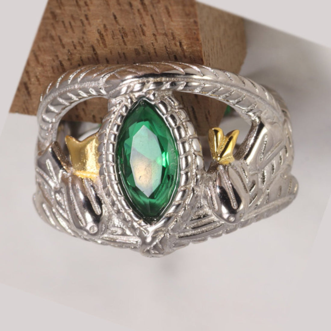 Aragorn Ring of Barahir | 925 Sterling Silver LOTR Elven Ring with ...