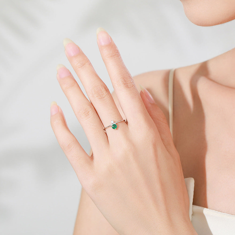 Elegant green zircon ring worn on hand