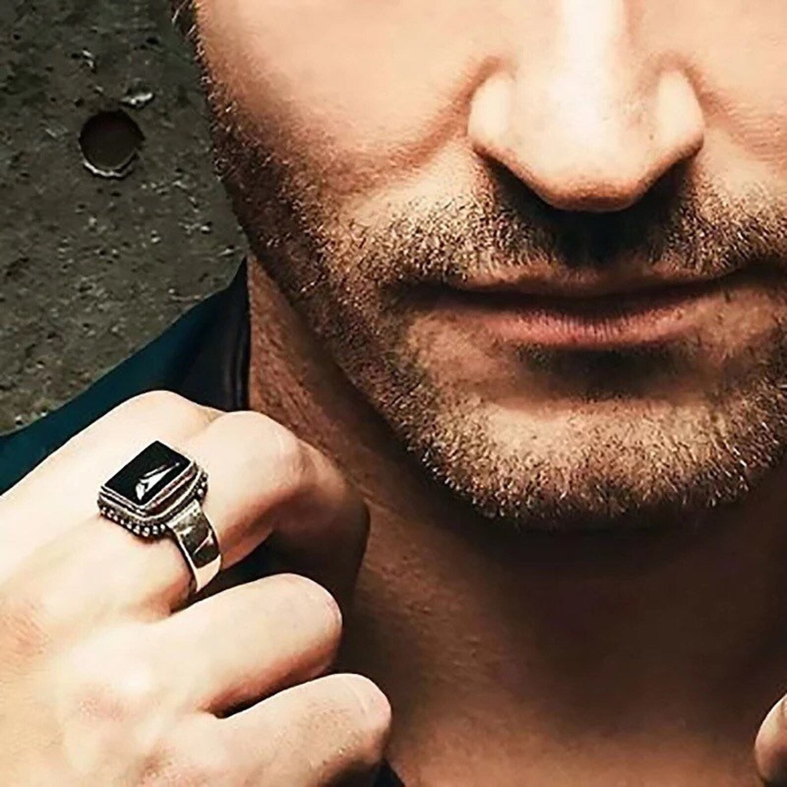 Lucifer Morningstar ring