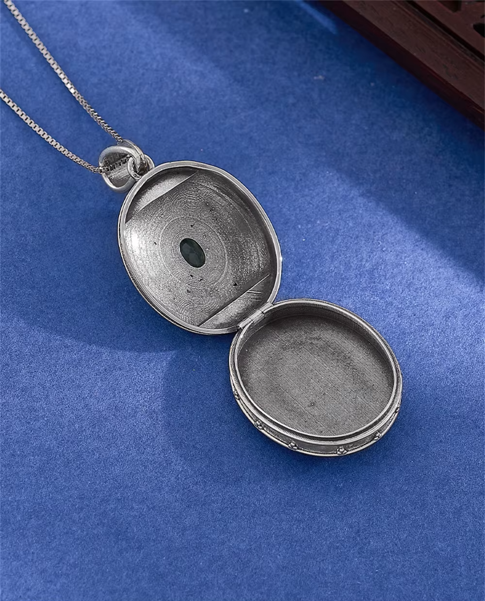 Peridot locket pendant open