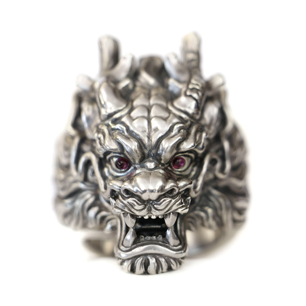 sterling silver dragon ring front