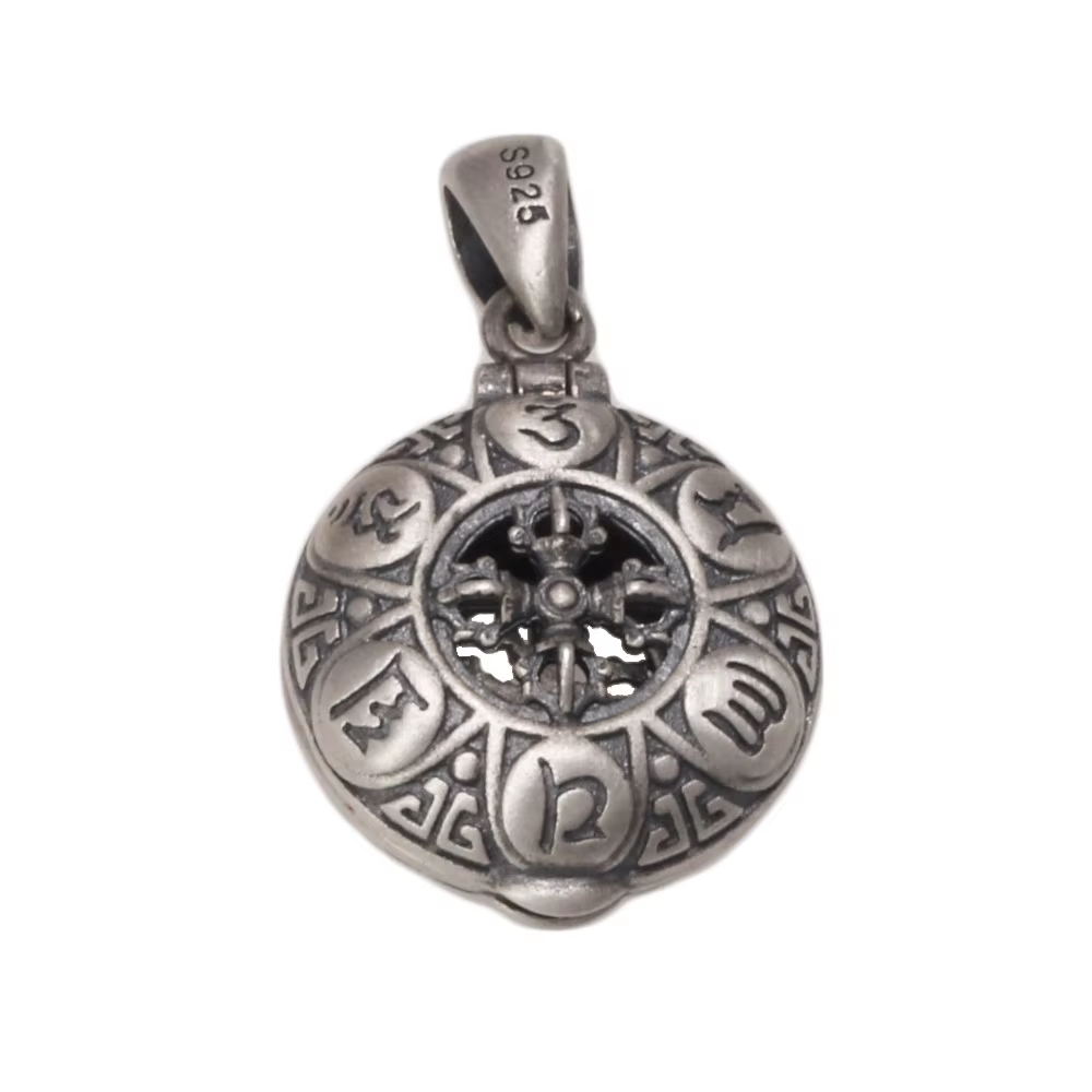 Sterling silver OM locket closed