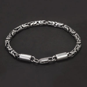 Vintage kings chain bracelet top view