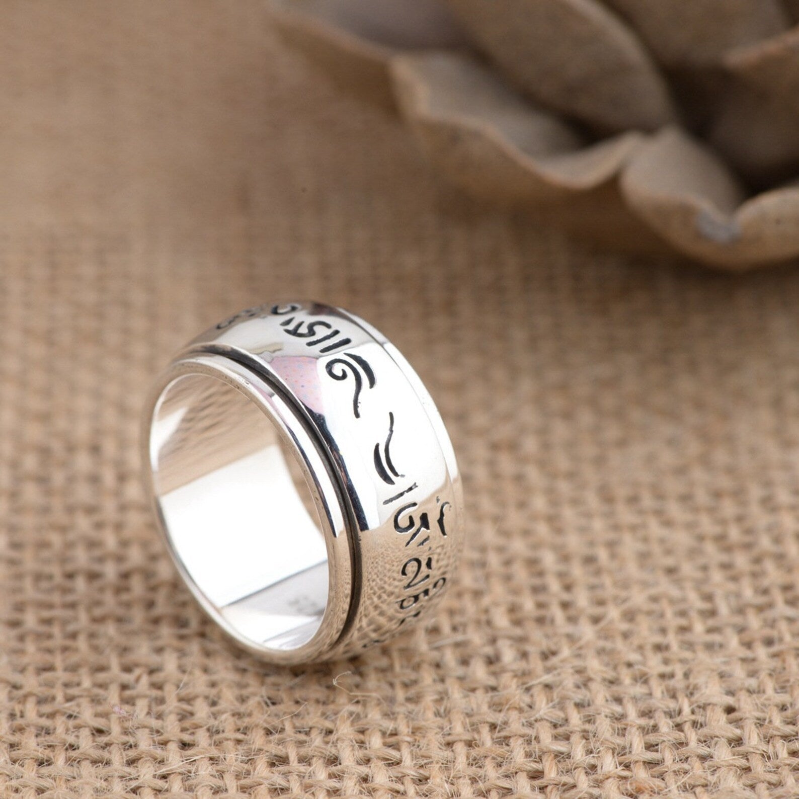 buddhist meditation ring