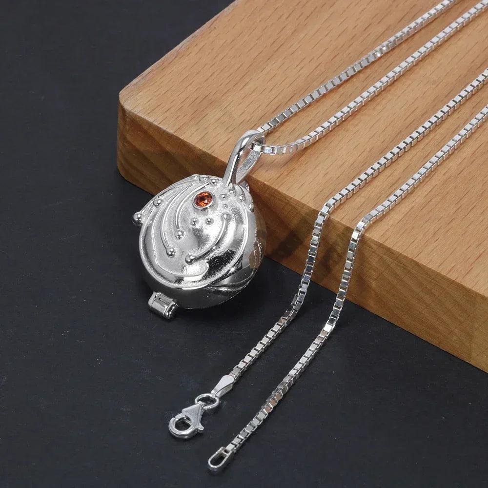 daylight amulet pendant