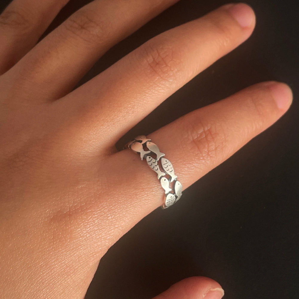 Handcrafted unisex fish motif ring