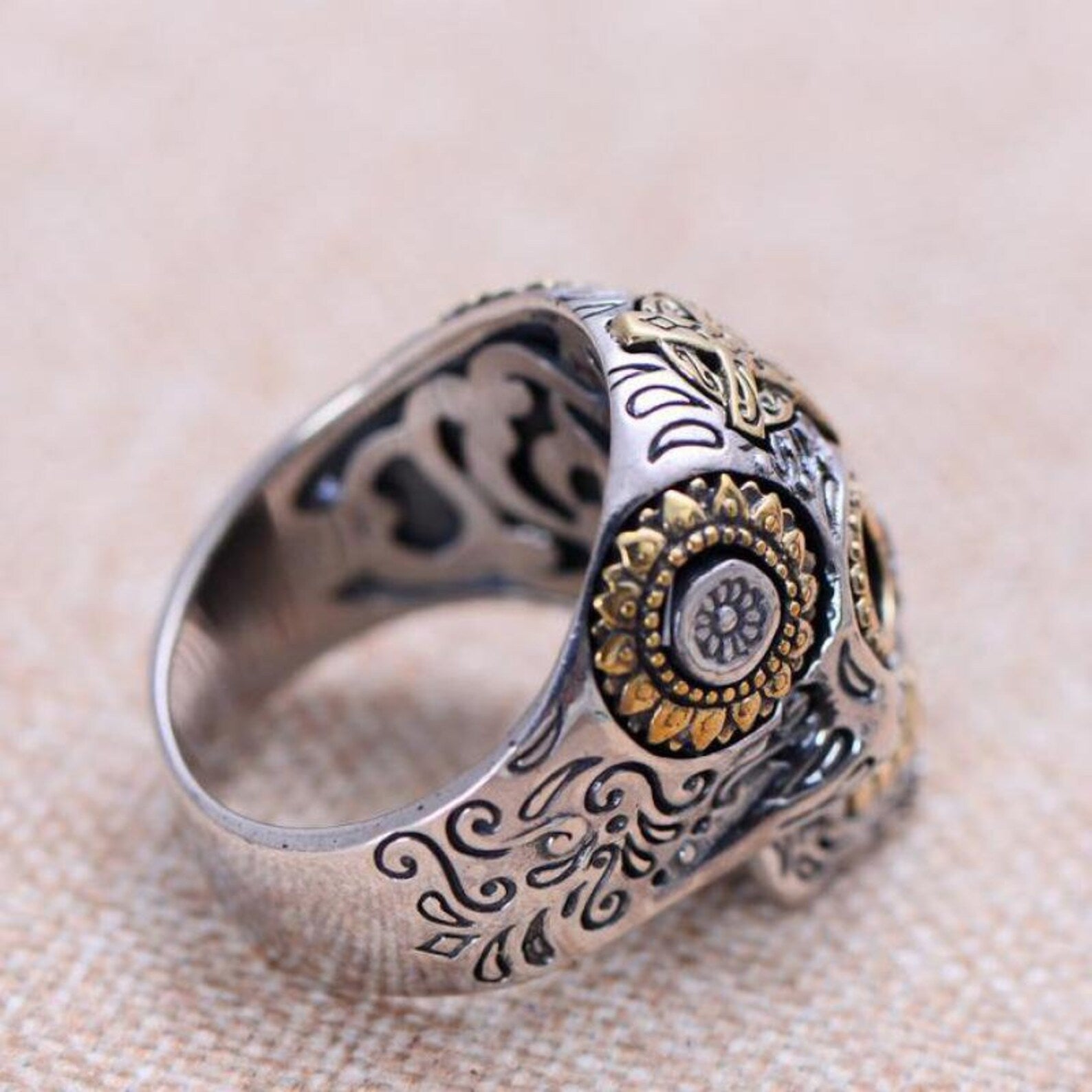 gothic skull ring close up back view