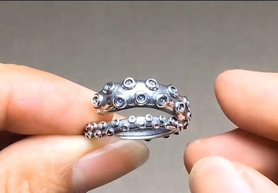 handcrafted sterling silver tentacle ring detail