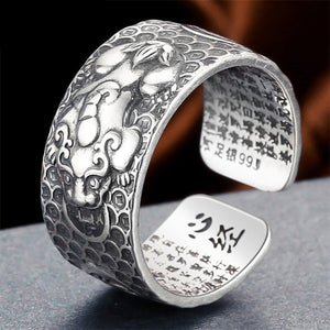 Dragon Pixiu Ring ~ Sterling Silver left