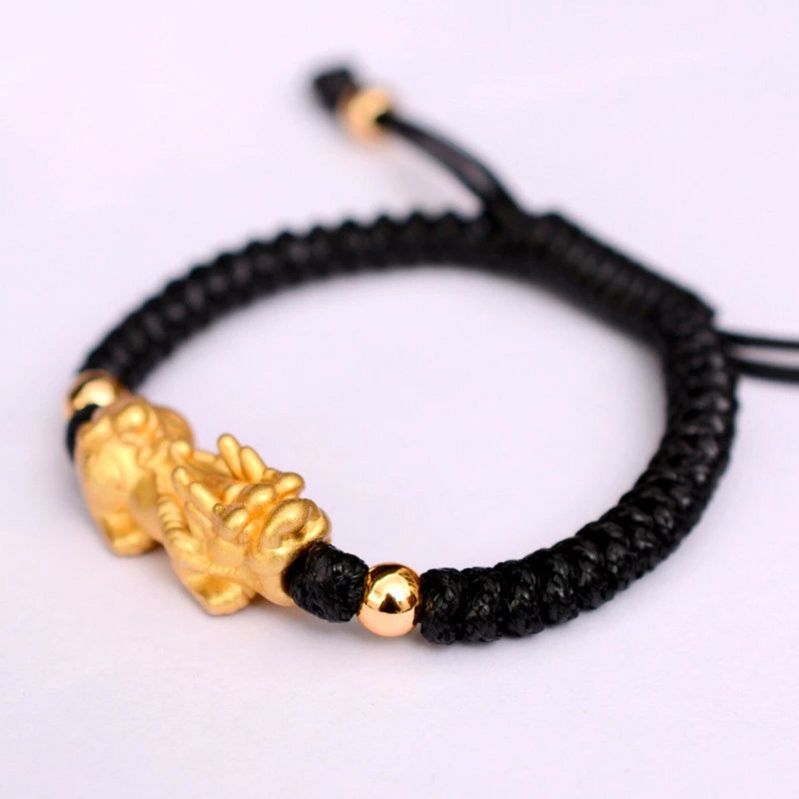 feng shui pixiu bracelet gold black