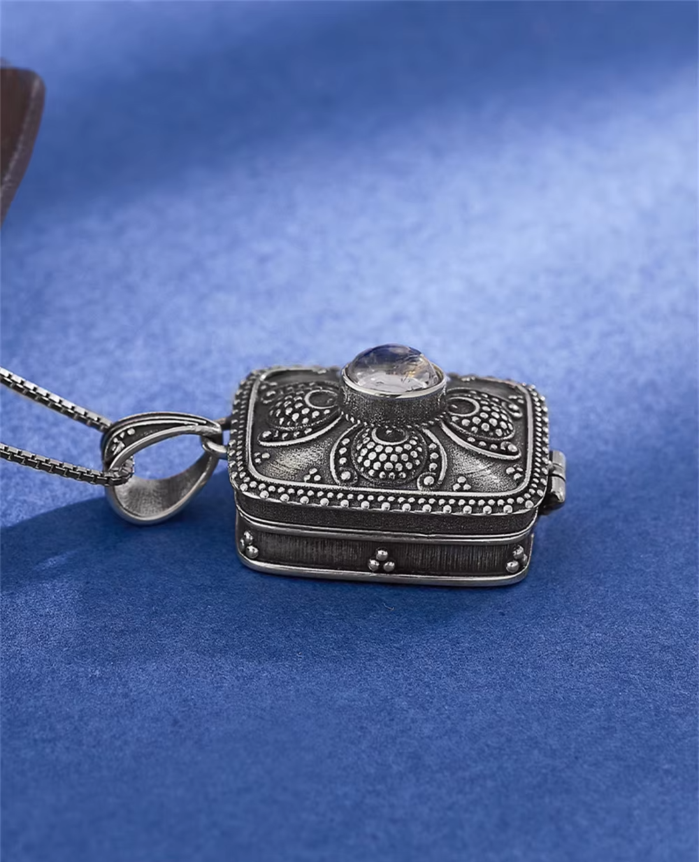 moonstone locket side angle detail