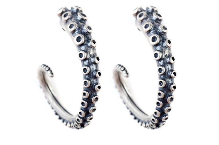 octopus tentacle earrings front
