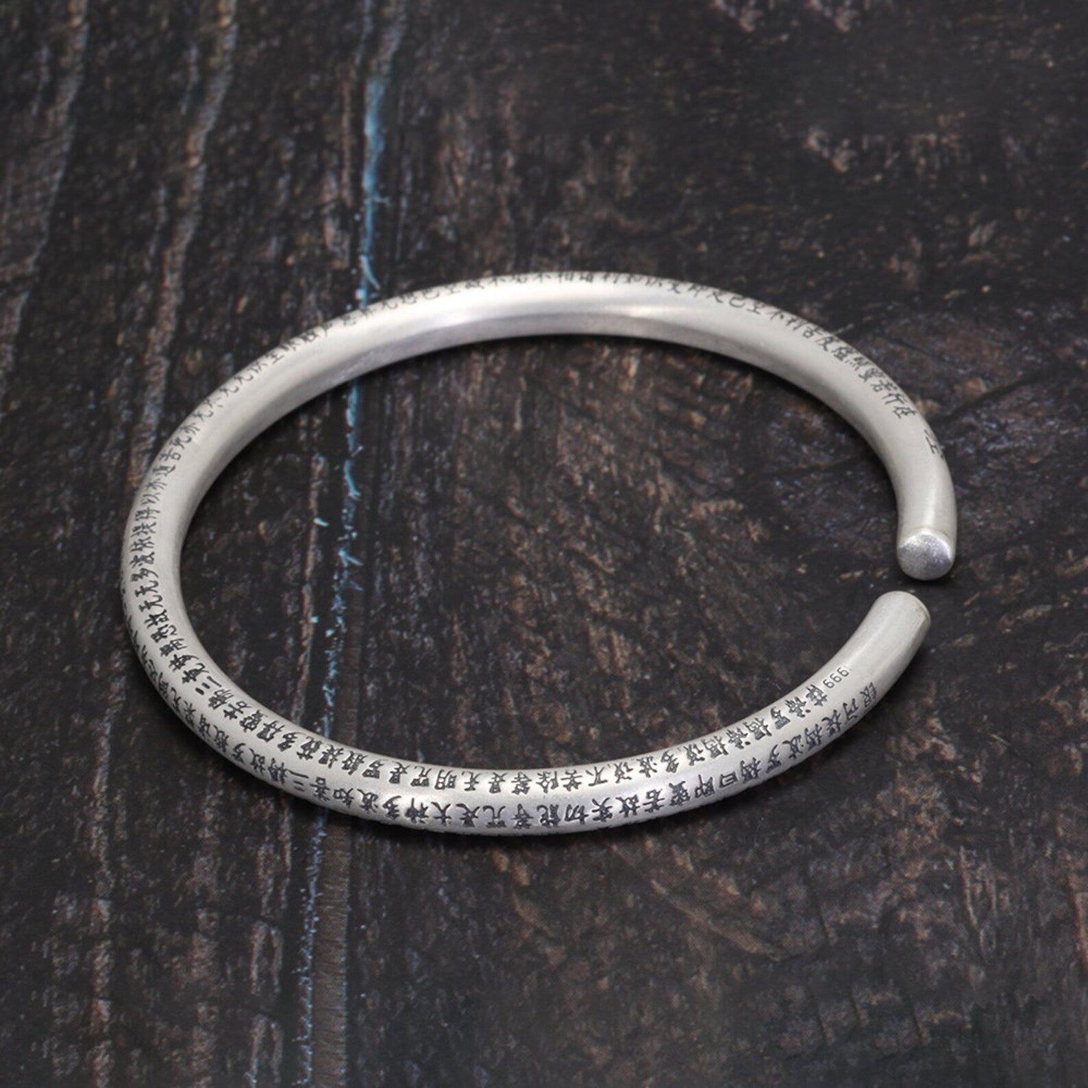Silver cuff bracelet for women