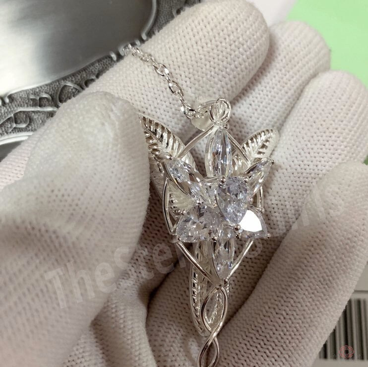 Collana con ciondolo in argento Arwen Evenstar, gioielli elfici Collana con ciondolo in argento Arwen Evenstar, gioielli elfici